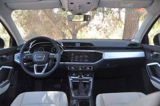 אודי Q3 אודי Q3